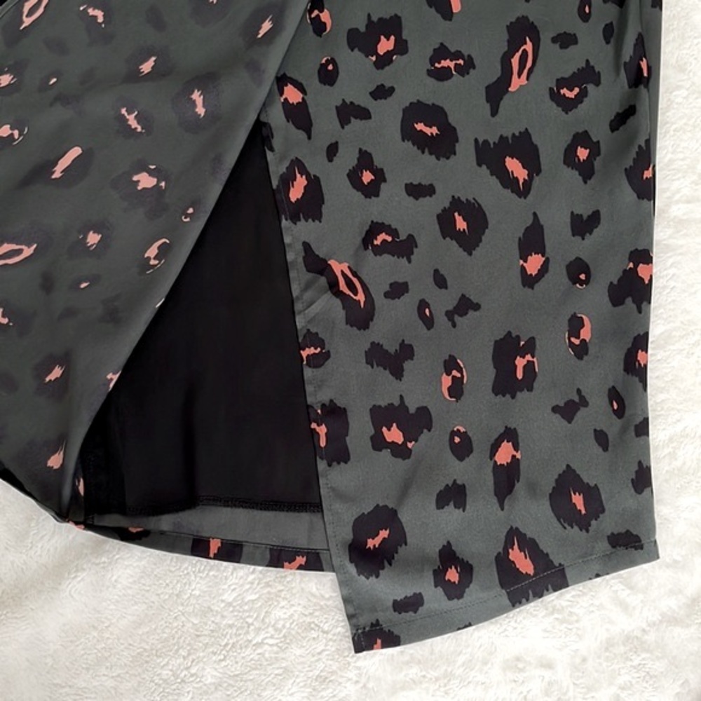 Vici Leopard Animal Print Wrap Midi Skirt Size S - Picture 11 of 12